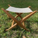 Tabouret médiéval pliant